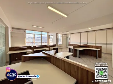 Sala Comercial à venda, 315m² no Centro, Blumenau