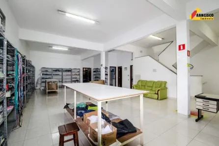 Ponto Comercial para alugar, 1194m² no Centro, Divinópolis