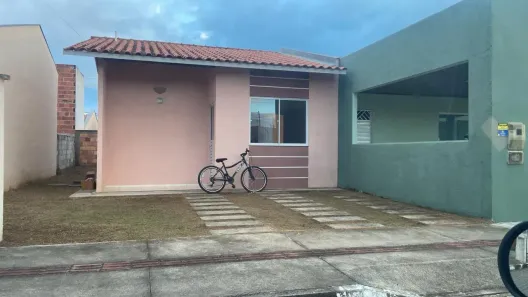 Casa de Condomínio com 2 Quartos à venda, 130m² no Juracy Magalhães, Alagoinhas