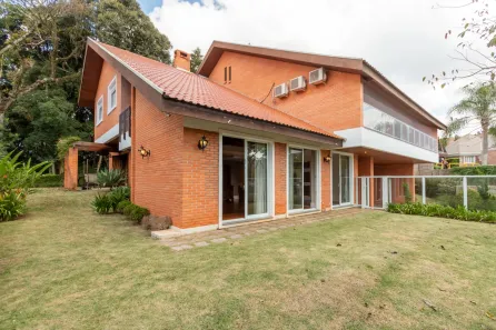 Casa de Condomínio com 5 Quartos à venda, 588m² no Vista Alegre, Curitiba