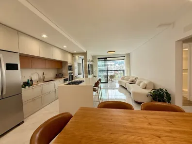Apartamento com 3 Quartos à venda, 145m² no Jurerê, Florianópolis
