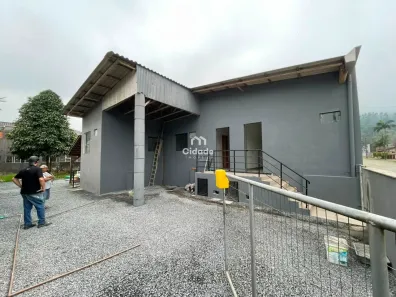 Apartamento com 1 Quarto para alugar, 35m² no Ilha da Figueira, Jaraguá do Sul