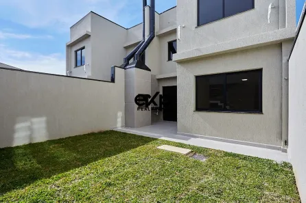 Sobrado com 3 Quartos à venda, 136m² no Cajuru, Curitiba