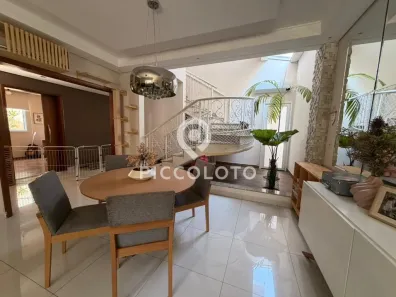 Sobrado com 3 Quartos à venda, 229m² no Swiss Park, Campinas