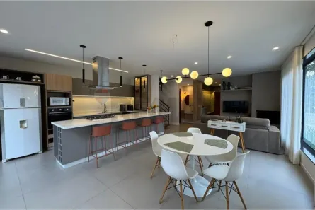 Casa de Condomínio com 4 Quartos à venda, 242m² no Cônego, Nova Friburgo
