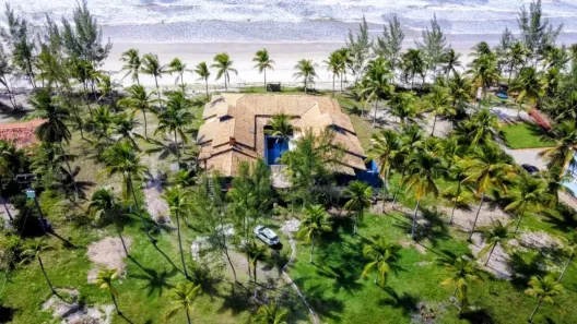 Fazenda/Sítio com 4 Quartos à venda, 13000m² no Praia da Costa, Canavieiras