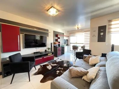 Apartamento com 2 Quartos à venda, 100m² no Anita Garibaldi, Joinville