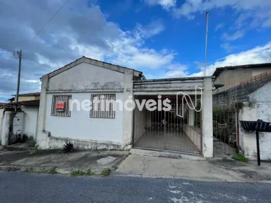 Casa com 3 Quartos à venda, 297m² no Centro, Florestal