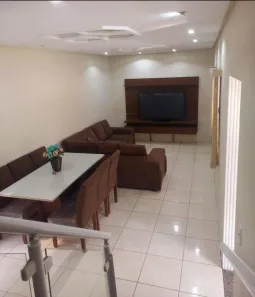 Sobrado com 3 Quartos à venda, 110m² no Aviação, Praia Grande