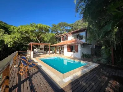 Casa de Condomínio com 3 Quartos à venda, 150m² no Ferradura, Armação dos Búzios