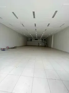 Prédio Comercial para alugar, 650m² no Centro, Bauru