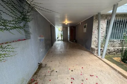 Casa com 3 Quartos para alugar, 200m² no Vila Alzira, Santo André