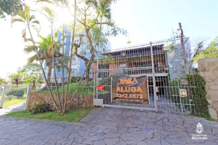 Imóvel Comercial com 4 Quartos para alugar, 400m² no Chácara das Pedras, Porto Alegre