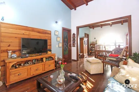 Casa com 4 Quartos à venda, 249m² no Ipanema, Porto Alegre