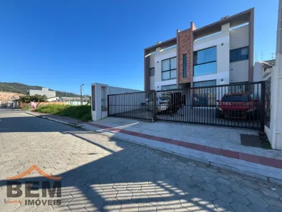 Apartamento com 2 Quartos para alugar, 60m² no Santa Regina, Itajaí