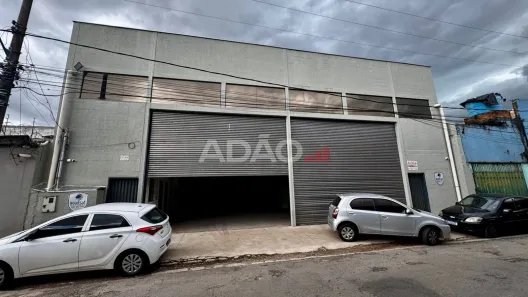 Galpão/Depósito/Armazém à venda, 820m² no Rodoviário, Goiânia