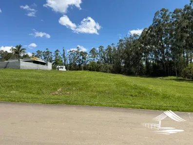 Lote/Terreno à venda, 420m² no Condomínio Ninho Verde, Porangaba
