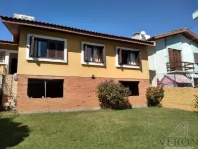 Casa com 3 Quartos à venda, 145m² no Universitário, Caxias do Sul
