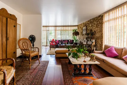 Casa com 5 Quartos à venda, 350m² no Jardim Paulistano, São Paulo