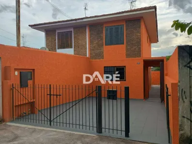 Casa com 2 Quartos para alugar, 74m² no Jardim Alvinópolis, Atibaia