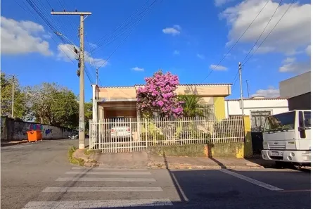 Casa com 4 Quartos à venda, 250m² no Cruzeiro do Sul, Lavras