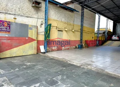 Galpão/Depósito/Armazém à venda, 201m² no Centro, Jacareí