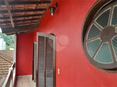 Sobrado com 4 Quartos à venda, 200m² no Canto do Forte, Praia Grande