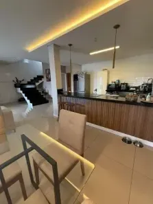 Sobrado com 4 Quartos à venda, 250m² no Jardim República, São José dos Campos