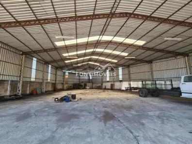 Galpão/Depósito/Armazém para venda ou aluguel, 1800m² no Bangu, Rio de Janeiro