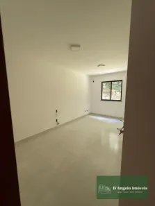 Apartamento com 3 Quartos à venda, 115m² no Samambaia, Petrópolis
