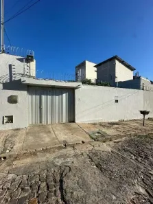 Casa com 3 Quartos à venda, 235m² no Santa Isabel, Teresina