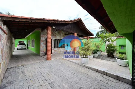 Casa com 3 Quartos à venda, 245m² no Bal Stella Maris, Peruíbe