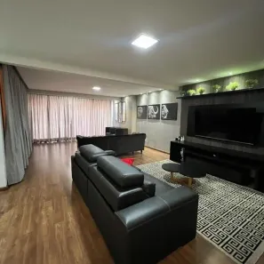 Casa com 3 Quartos à venda, 300m² no Jardim Califórnia, Cuiabá