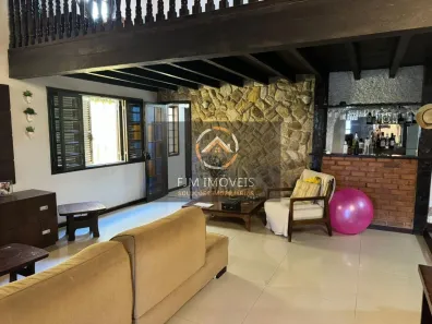 Casa com 3 Quartos à venda, 360m² no Badu, Niterói
