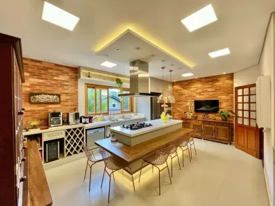 Casa com 3 Quartos à venda, 412m² no Palos Verdes, Carapicuíba