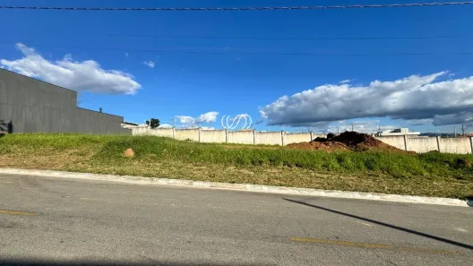 Lote/Terreno à venda, 250m² no Granjas Rurais Reunidas São Judas Tadeu, Taubaté