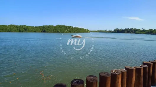 Casa de Condomínio com 2 Quartos à venda, 68m² no Barra do Jacuípe (Monte Gordo), Camaçari