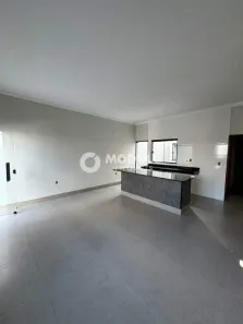 Casa com 2 Quartos à venda, 70m² no Jardim Canaã, Uberlândia