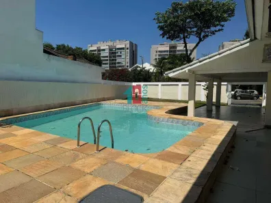 Casa de Condomínio com 3 Quartos para alugar, 470m² no Barra da Tijuca, Rio de Janeiro