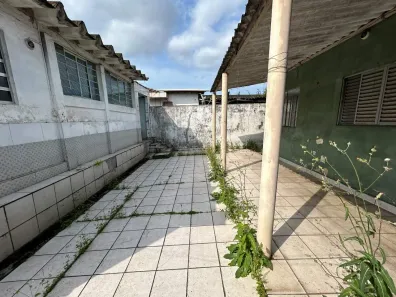 Casa com 2 Quartos à venda, 208m² no Rádio Clube, Santos