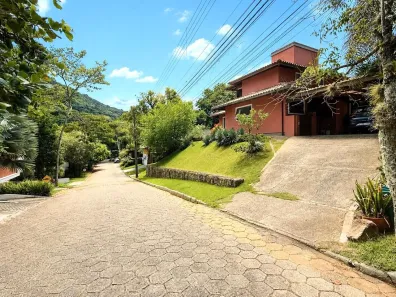Casa de Condomínio com 4 Quartos à venda, 200m² no Rio Tavares, Florianópolis