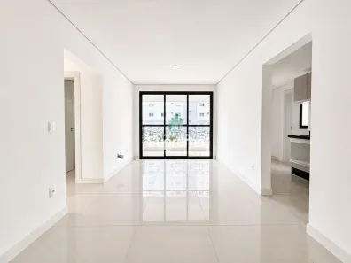 Apartamento com 3 Quartos para alugar, 87m² no Fazenda, Itajaí
