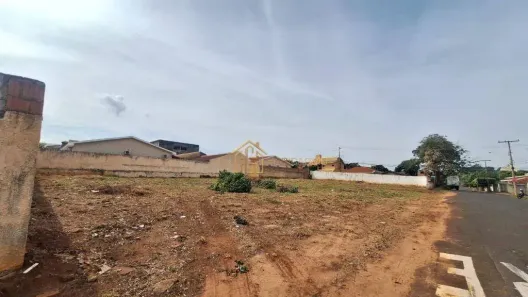 Lote/Terreno à venda, 1800m² no Jardim Nazareth, São José do Rio Preto