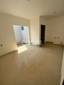 Casa com 2 Quartos à venda, 65m² no Shopping Park, Uberlândia