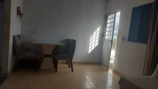 Sobrado com 5 Quartos à venda, 200m² no Recanto das Emas, Brasília