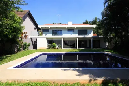 Sobrado com 4 Quartos à venda, 748m² no Jardim Cordeiro, São Paulo