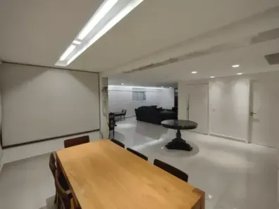 Apartamento com 2 Quartos para alugar, 180m² no Jardim Goiás, Goiânia