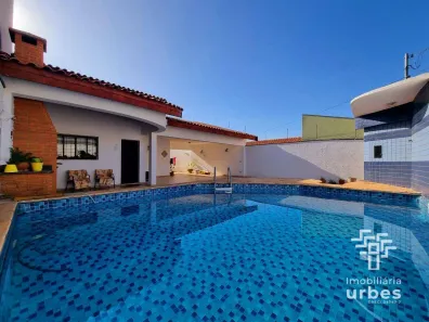 Casa com 4 Quartos à venda, 260m² no Jardim São Paulo, Americana