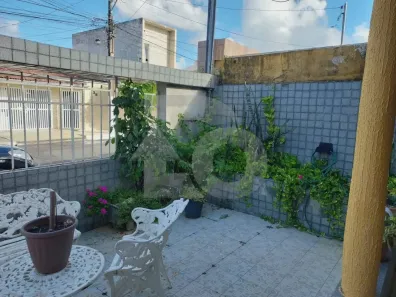 Casa com 3 Quartos à venda, 200m² no Jabotiana, Aracaju