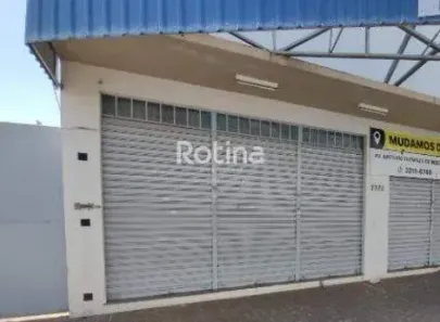 Ponto Comercial para alugar, 600m² no Centro, Uberlândia